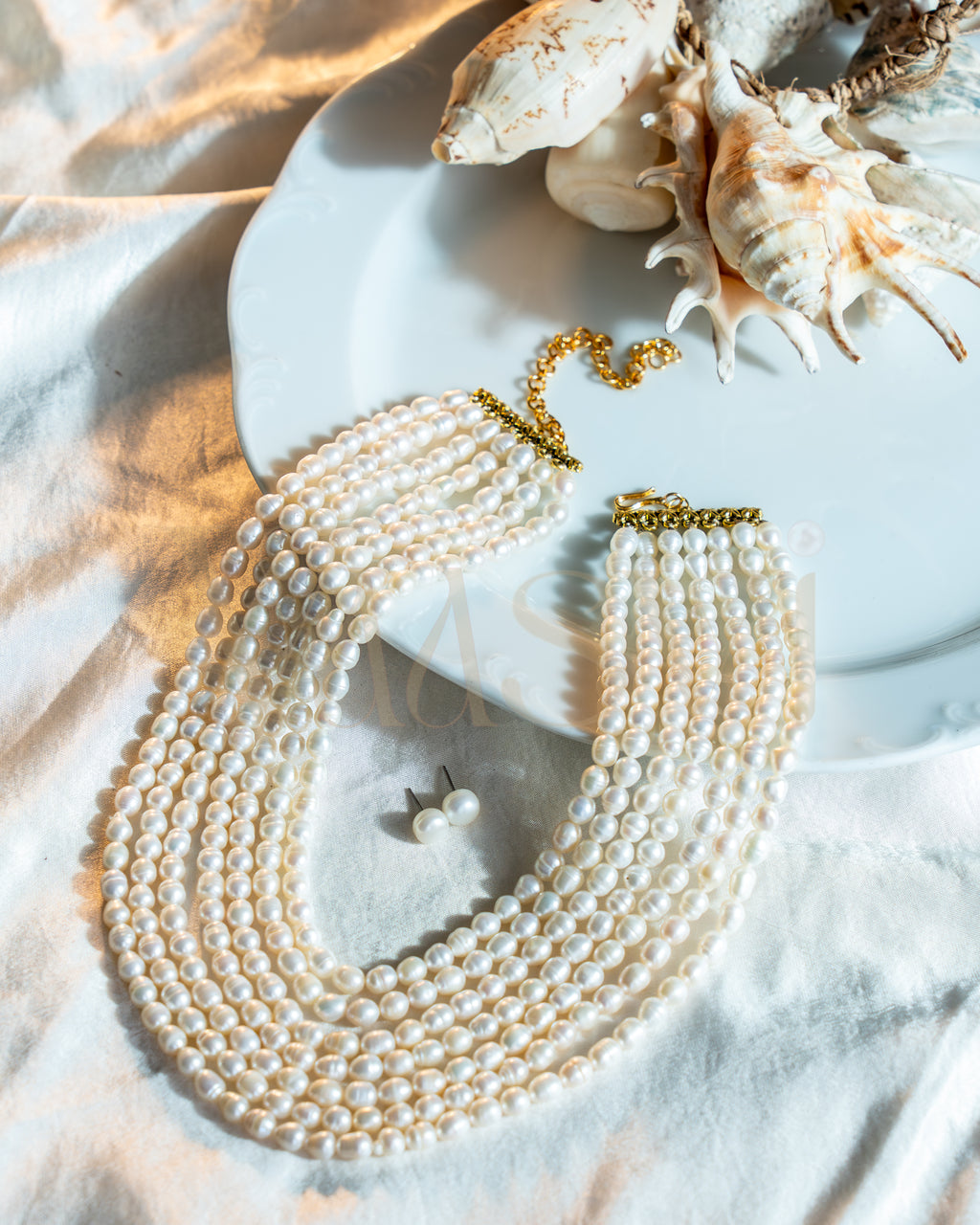 Ivory 7 Layer Pearl Set