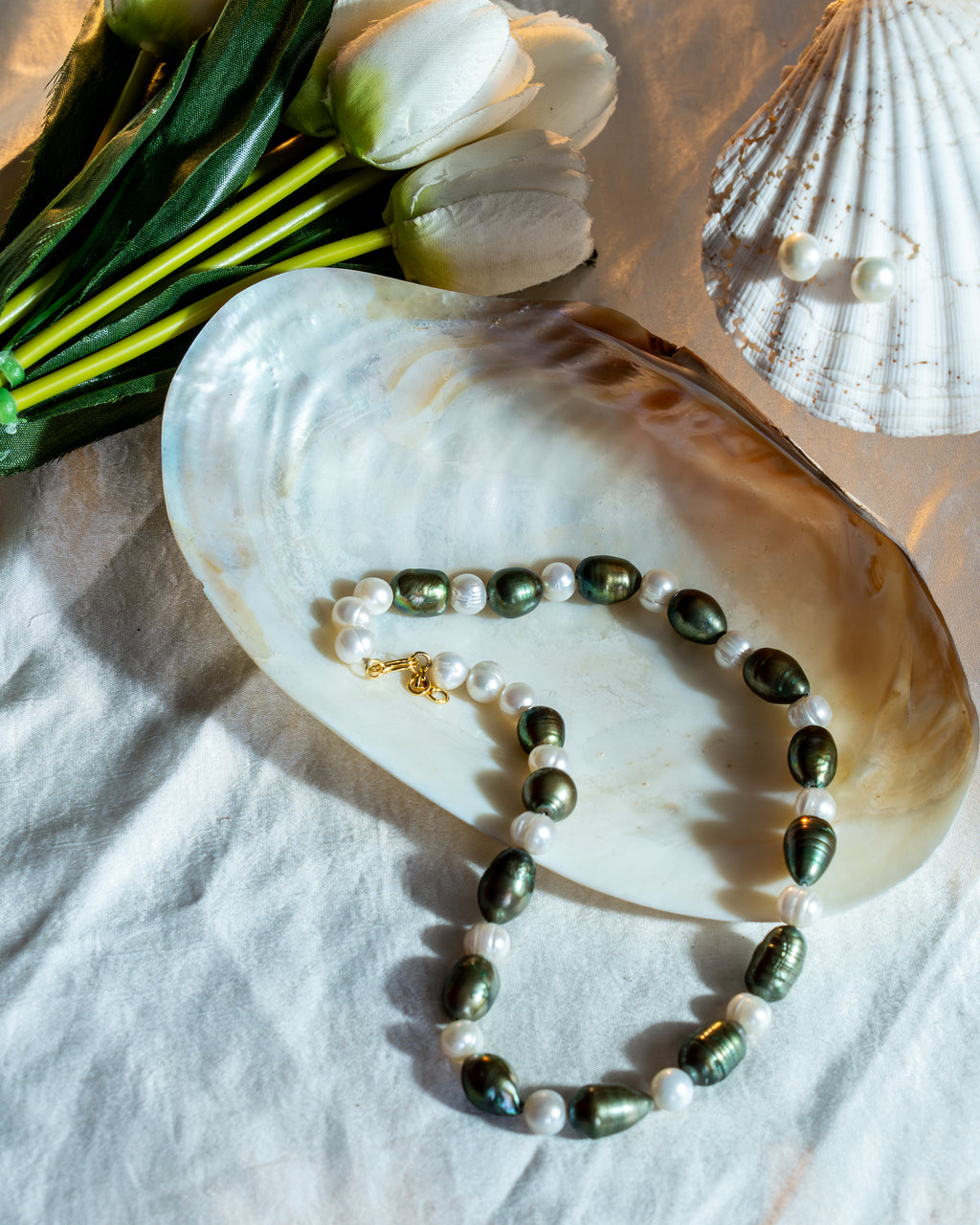 Emerald Tide pearl set